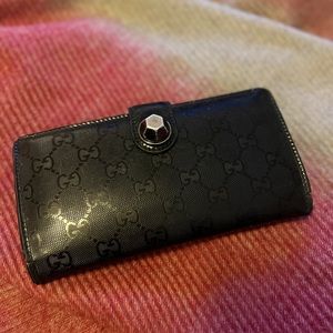 GUCCI Authentic Continental Wallet
